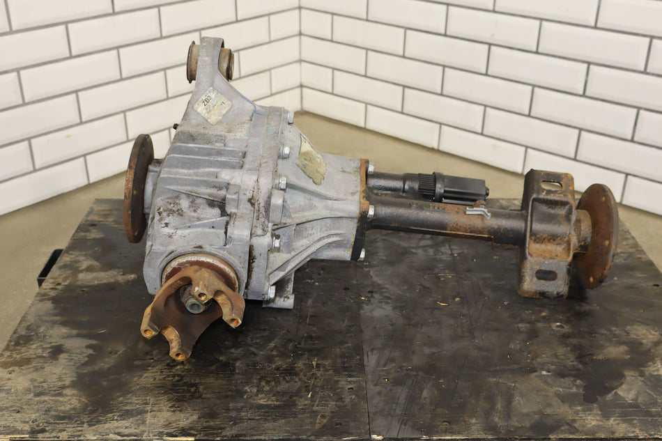 1998 Chevrolet Tahoe Differential Carrier Assembly