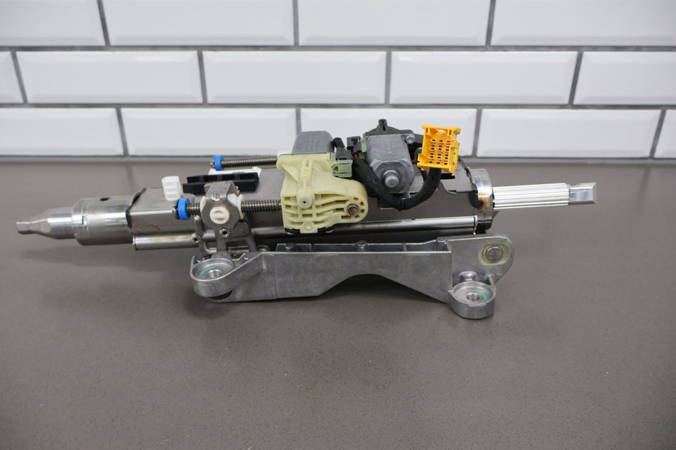 2022 Rivian R1T- Steering Column