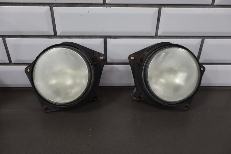 2008 Hummer H3- Front Lamp