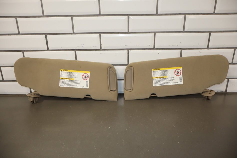 2002 Chevrolet Silverado 2500 GMT800- Sun Visor Pair
