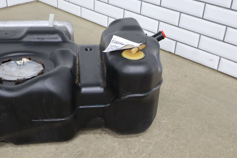 08 Chevy Tahoe Hybrid Fuel Tank No Pump