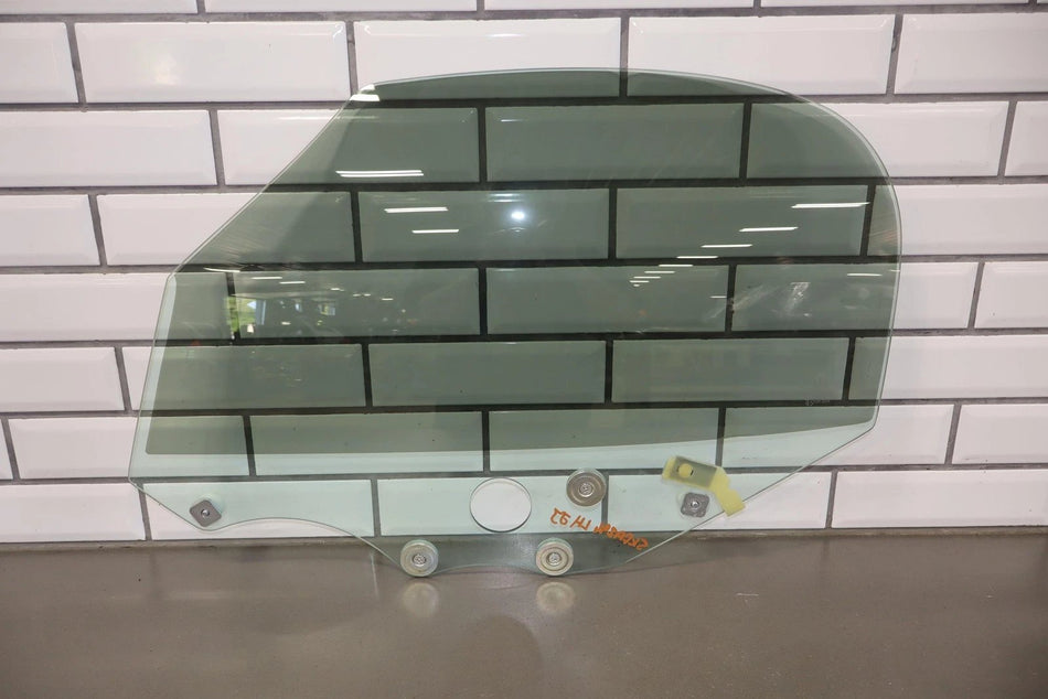 2019 Fiat 124 Spider- FRONT DOOR GLASS/WINDOW