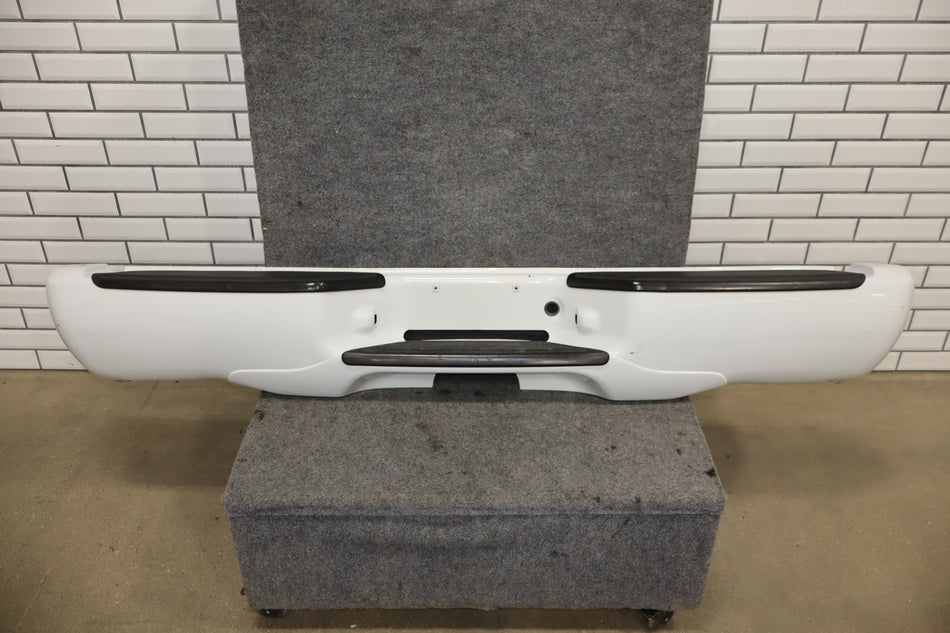 1999-2000 Cadillac Escalade Rear Bumper White 50U