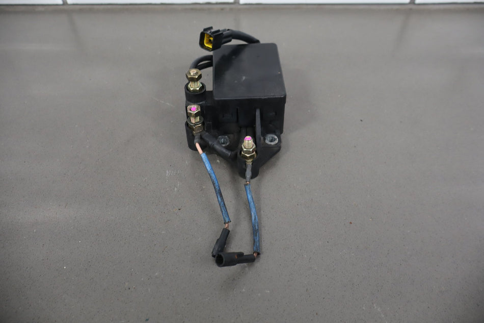 2001-2004 Chevy GMC 6.6L Duramax LB7 Glow Plug Controller Module Relay OEM