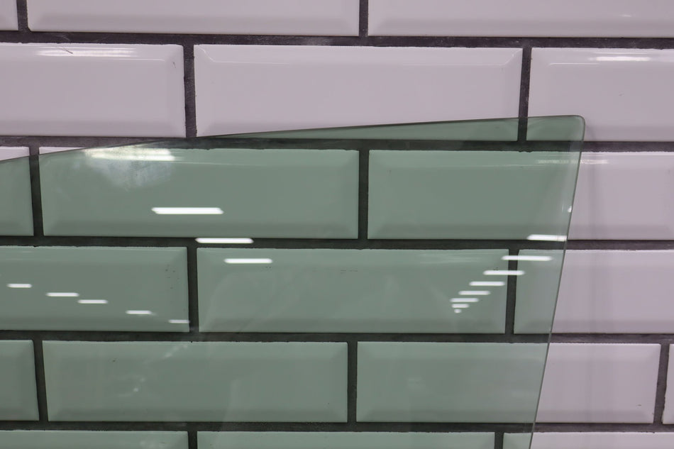 2012 Lexus GX460- FRONT DOOR GLASS/WINDOW