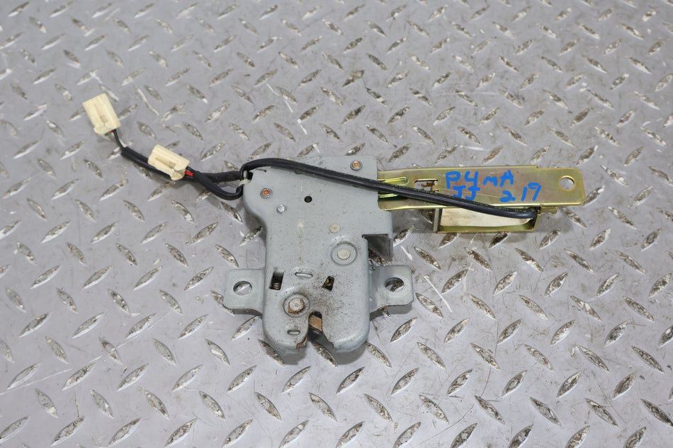 99-05 Mazda MX-5 Miata Trunk Lid Latch