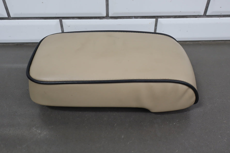 2008 Hummer H3- Console Lid