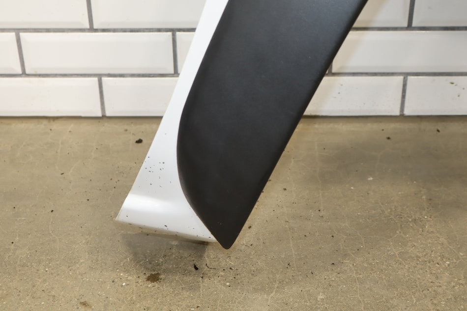99-02 Chevy Silverado 99-06 Suburban Tahoe Right RH Fender