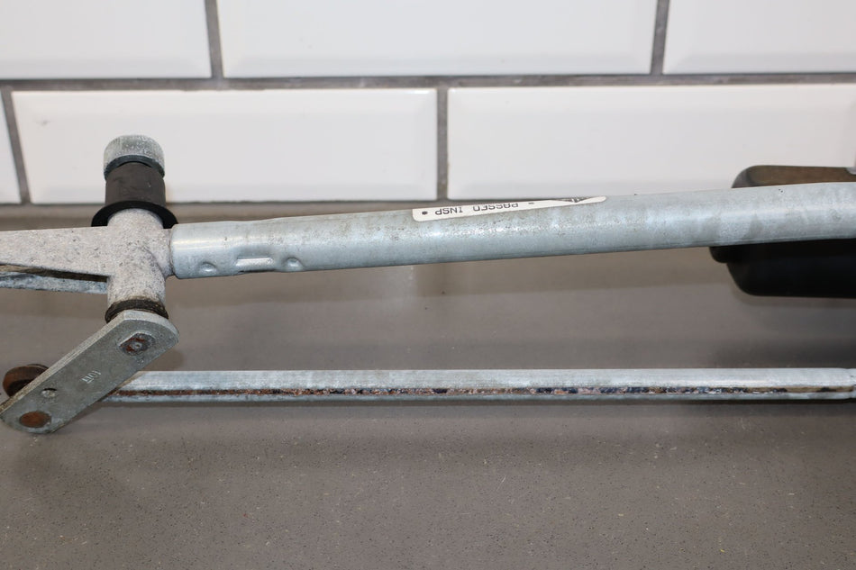 2003 Hummer H2- Wiper Linkage
