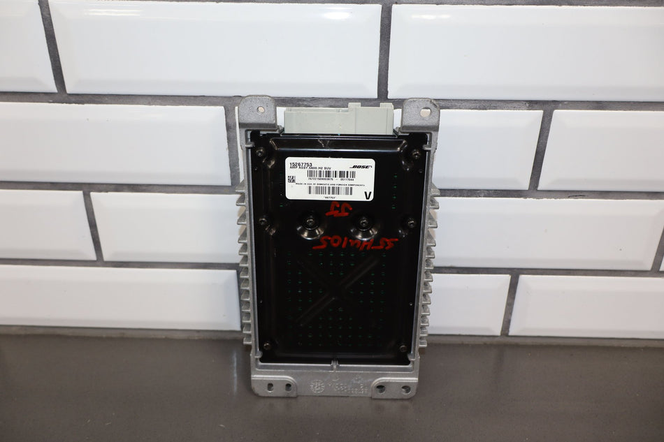 2004-2007 Hummer H2 Radio Amplifier 15267753