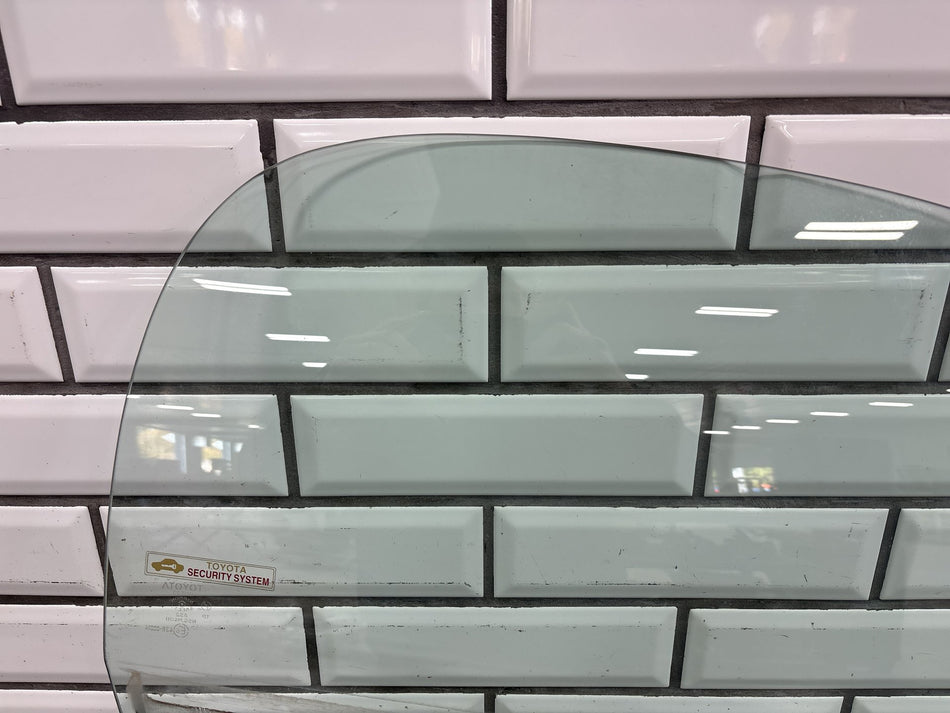 00-05 Toyota MR2 Spyder (ZZW30) Right Passenger Door Window Glass Green Tint OEM