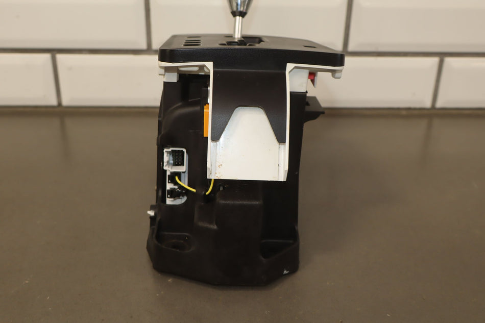 2011 Dodge Challenger- Floor Shifter