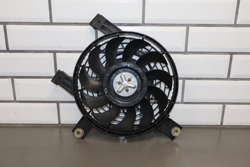 98-02 Toyota Land Cruiser A/C Condenser Cooling Fan