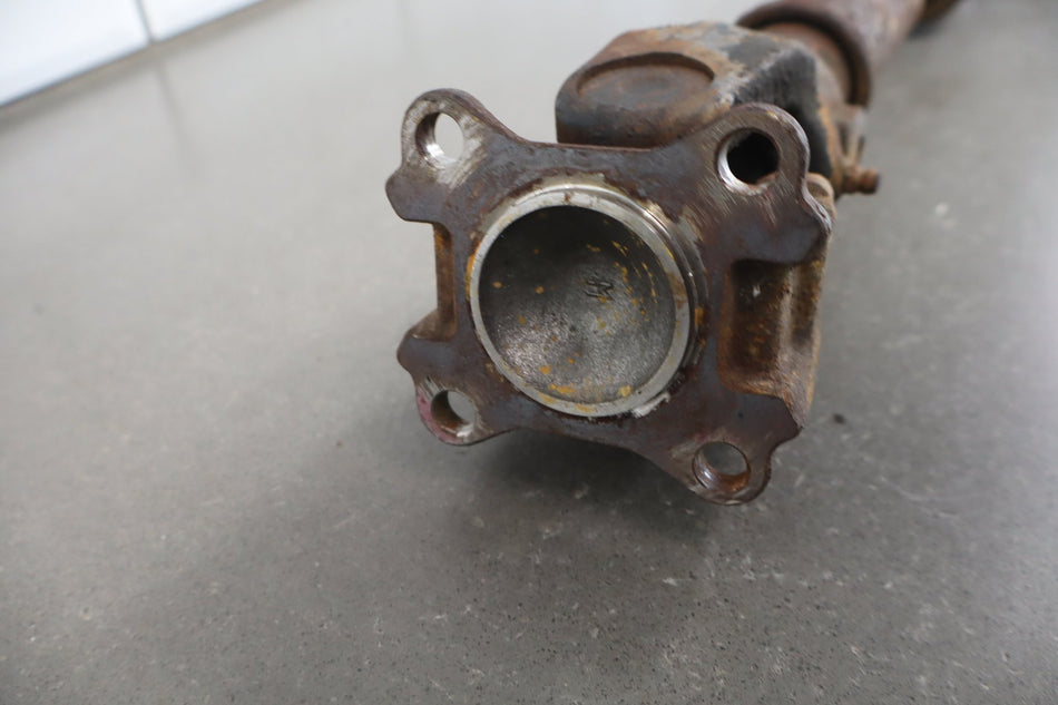 1991-1997 Toyota Land Cruiser Lexus LX450 Front Drive Shaft