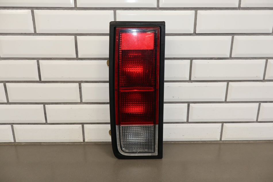 2003-2004 Hummer H2 Left Tail Light 15193458