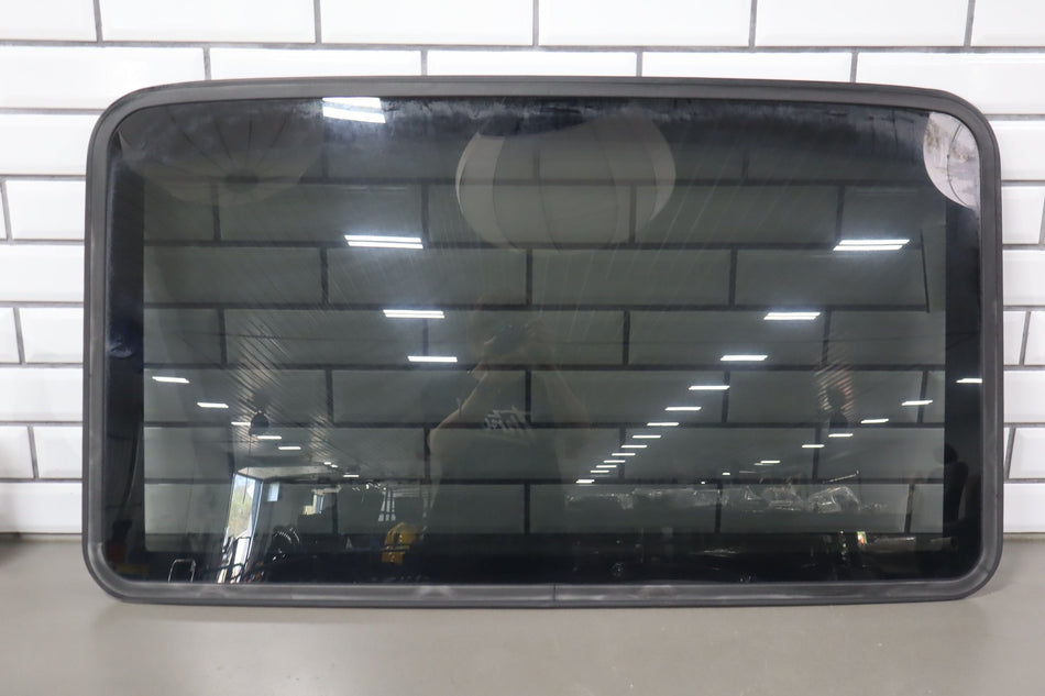 2003-2009 Hummer H2- Sunroof Glass Window 15781625