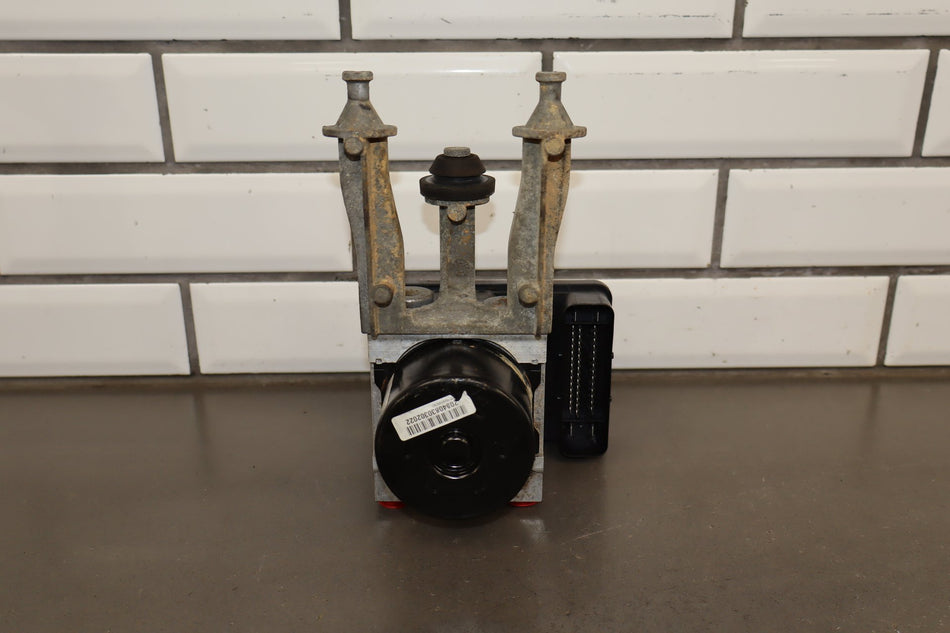2012 Dodge Challenger ABS Brake Pump Module 68089525AA OEM