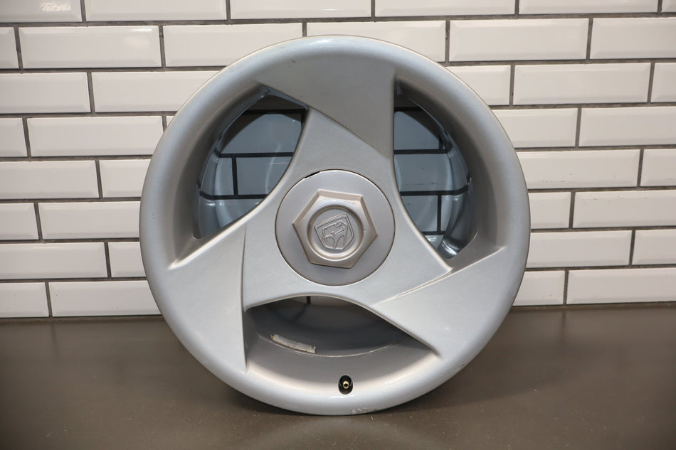 92-95 Dodge Viper RT/10 OEM Rear RH Alloy Wheel 17x13 Silver Tri-Spoke