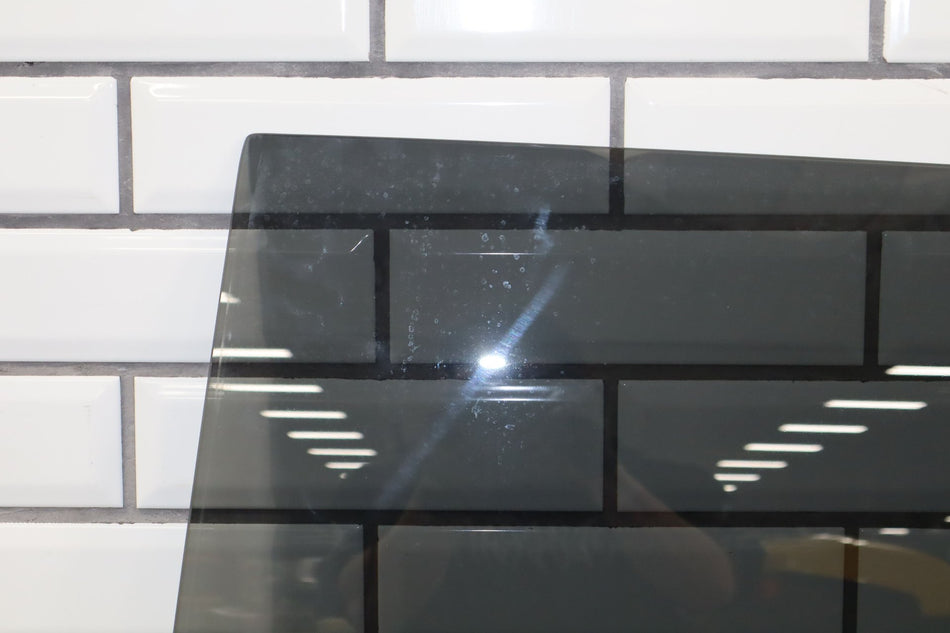 2005 Lexus GX470- REAR DOOR GLASS/WINDOW