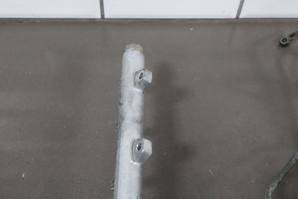 Injection Rail, 2002, Chevrolet, Silverado 2500