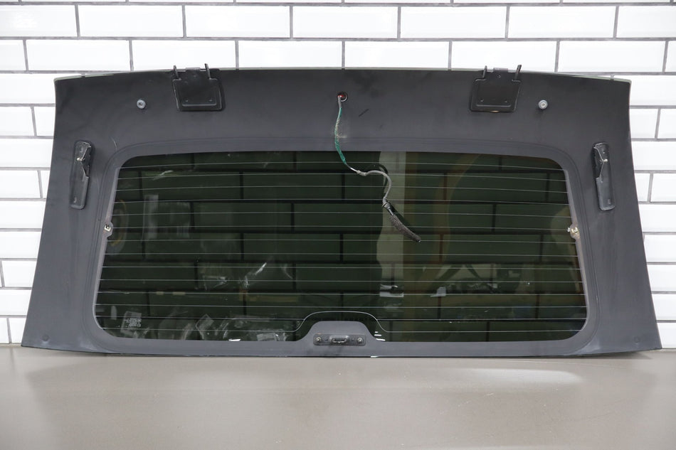 2003-2006 Cadillac Escalade Rear Screen Window 15847110 OEM