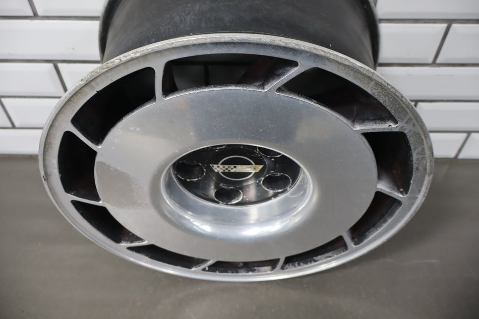 1986 Chevrolet Corvette C4 16x8.5 Alloy Wheel Right 14094588