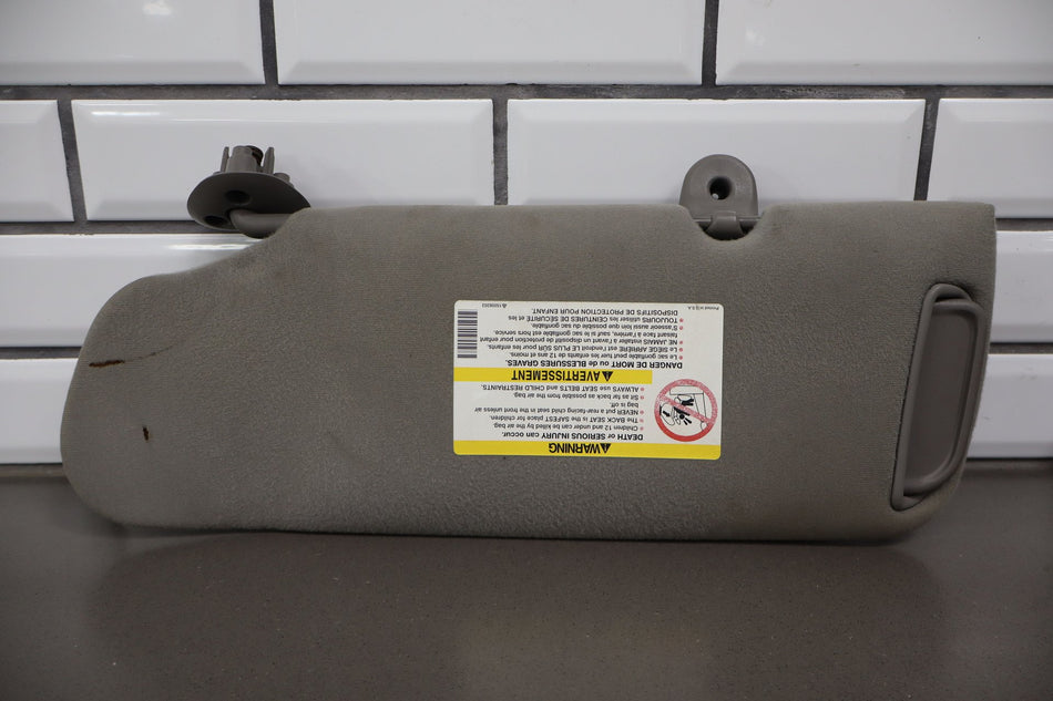 2002 Chevrolet Silverado 2500 Sun Visor OEM