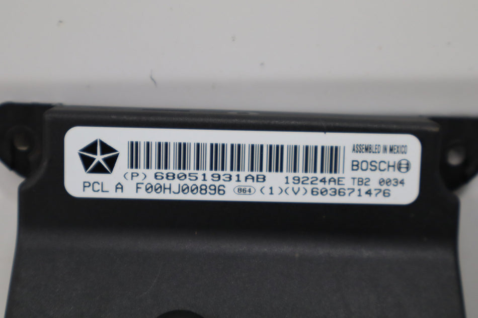 11-14 Dodge Challenger RH Door Control Module