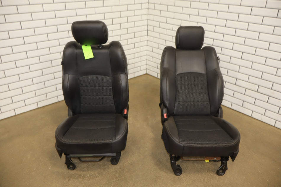 2016 Ram 1500 Quad Cabs Seats - Sport Cloth Seats Set