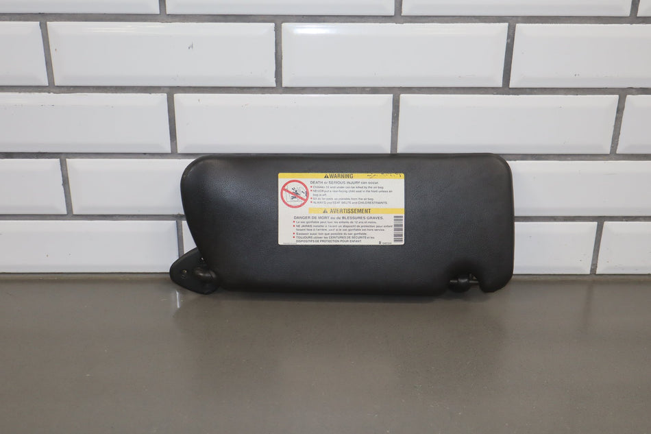 2003-2006 Chevrolet SSR Sun Visor Pair Left/Right Ebony 192