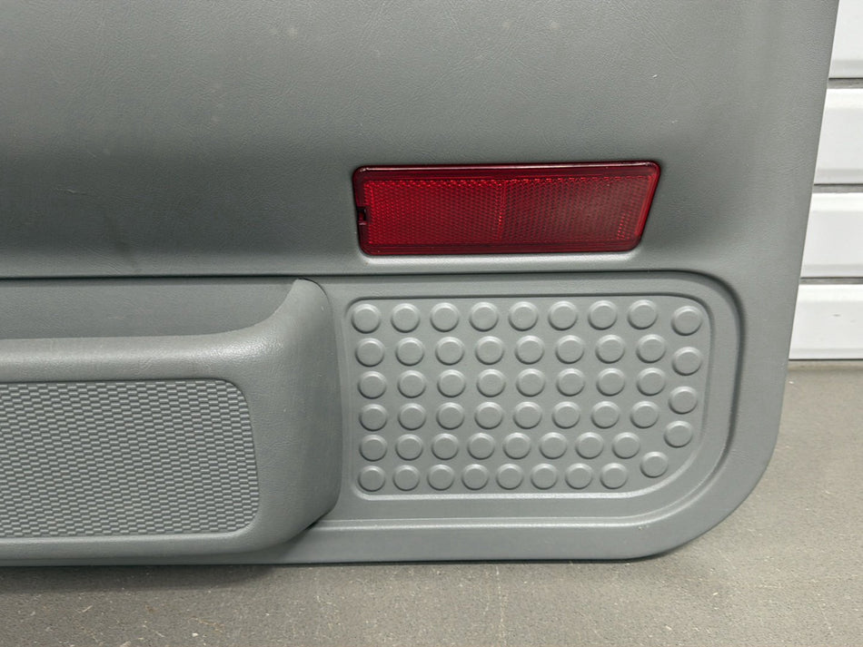 2004 Ford F-250 XLT Lariat Right Front Interior Trim Panel Grey 8e