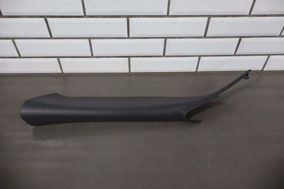 99-07 Chevy GMC GMT800 Interior A Pillar Trim Pair Graphite OEM