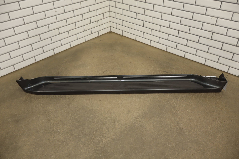2002 Lexus LX470 J100- Right Running Board