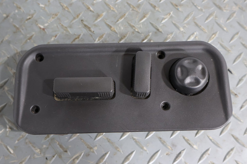 2003-2009 Hummer H2 Left Seat Switch Ebony