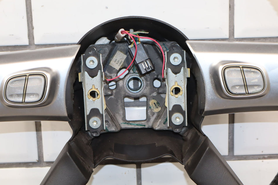 2003 Chevrolet SSR- Steering Wheel