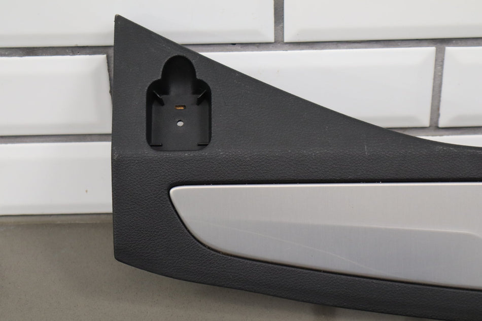 2014-21 Jeep Grand Cherokee SRT Liftgate Sill Scuff Plate