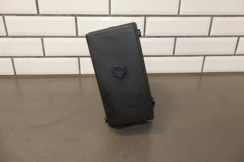 2003-2004 Chevrolet Corvette C5- Engine Fuse Box 10316193