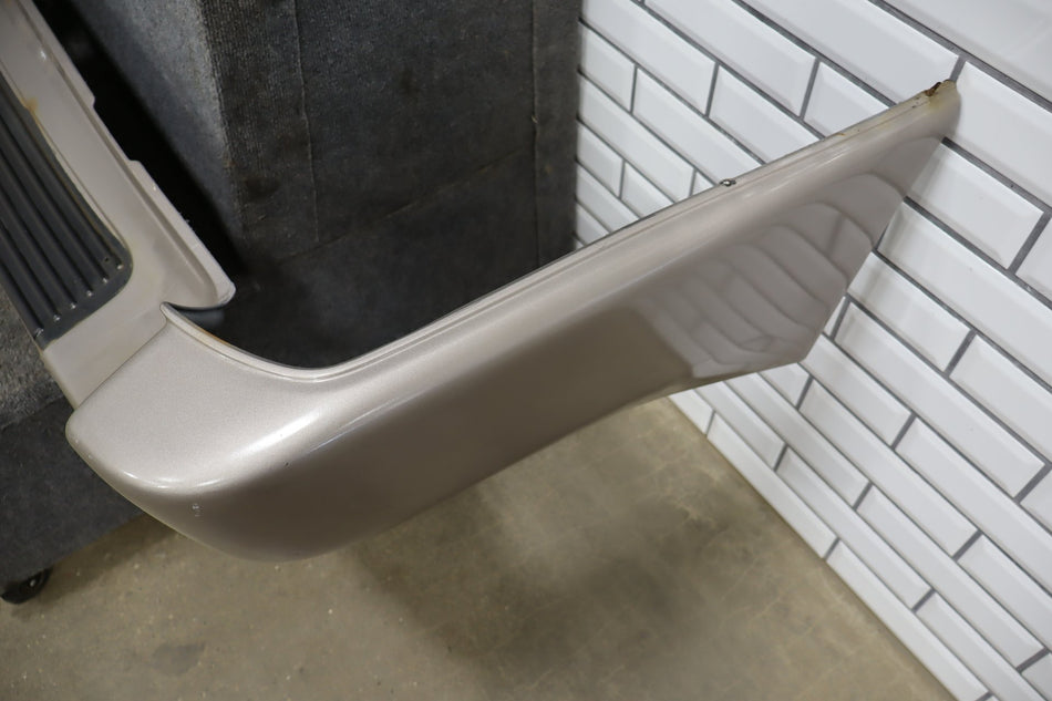 1998-2002 Toyota Land Cruiser, Lexus LX470 Rear Bumper 4M9