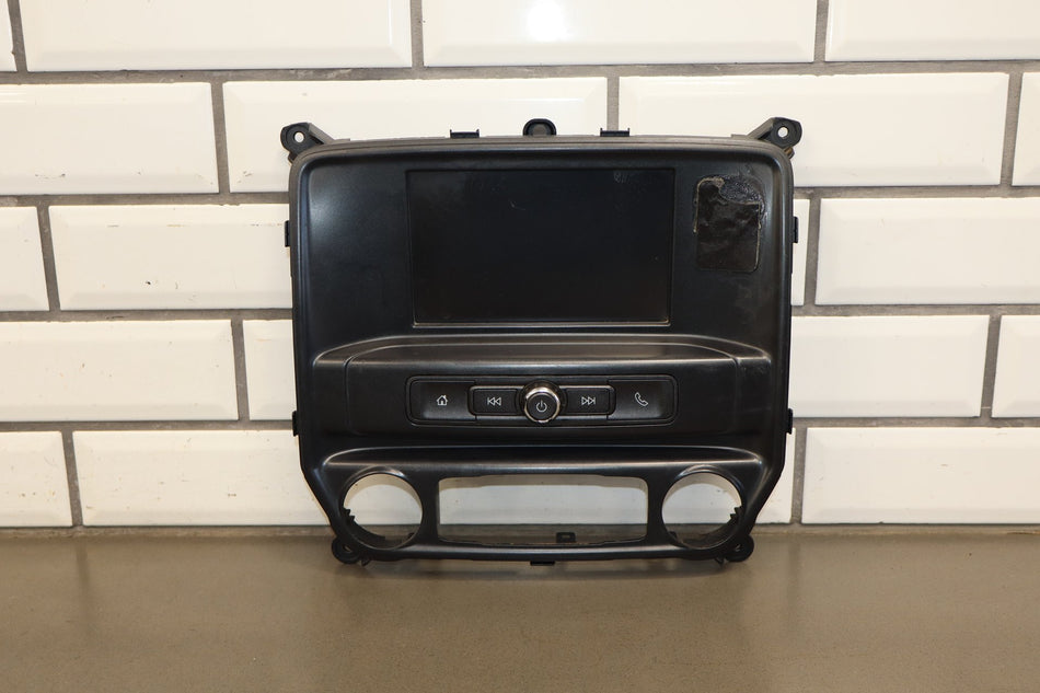 15-19 Chevy Silverado 2500HD 3500HD Radio Bezel w/ Display Screen OEM