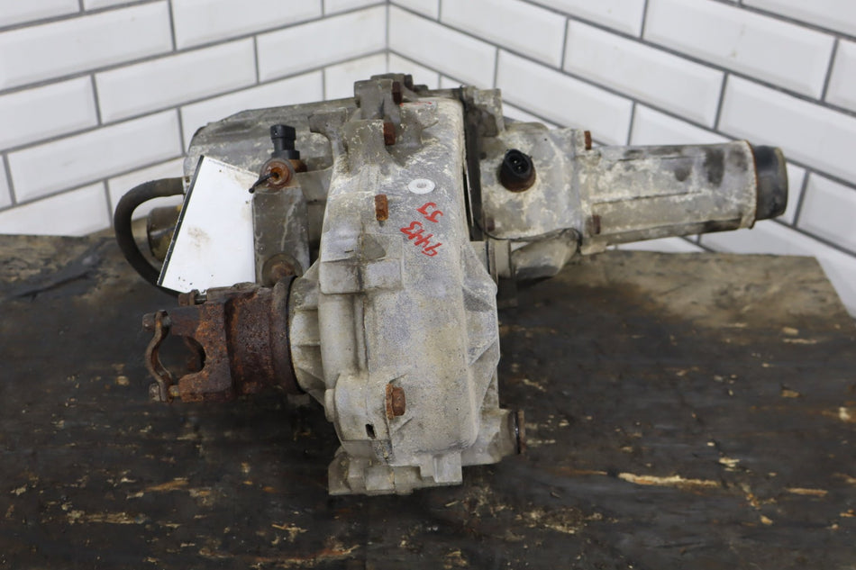 1995 Chevrolet Suburban Transfer Case 24228423 OEM