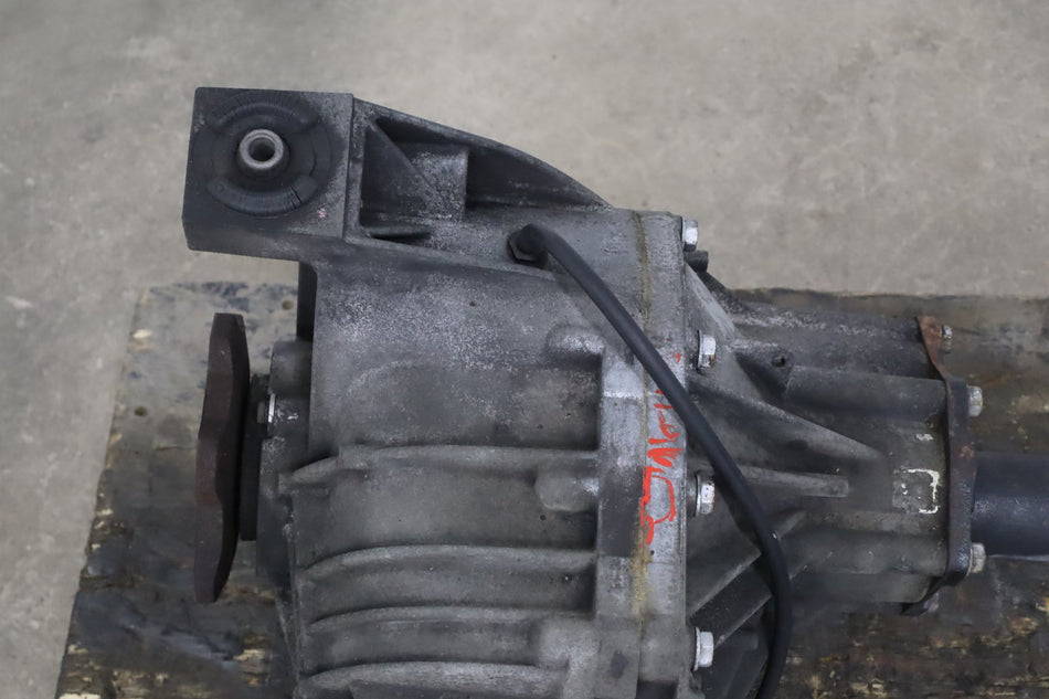 2003-2007 Hummer H2 Carrier Assembly 25819234 262266 Miles