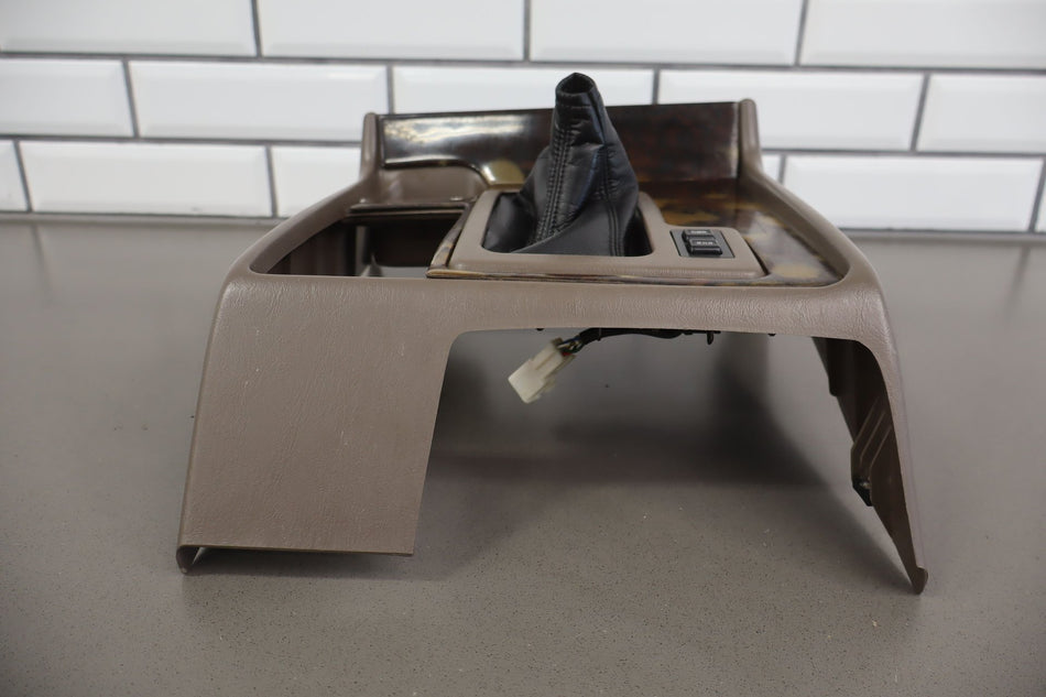 1994-1997 Toyota Land Cruiser Lexus LX450 Front Center Console W/ Wood Trim Oak