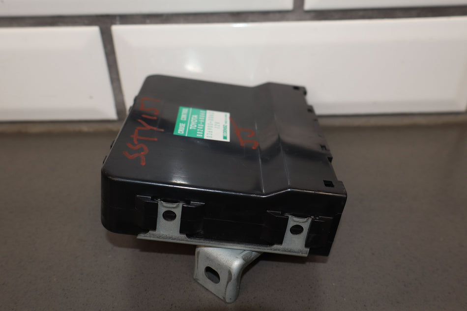 Chassis Control Module, 1995, Toyota, Land Cruiser