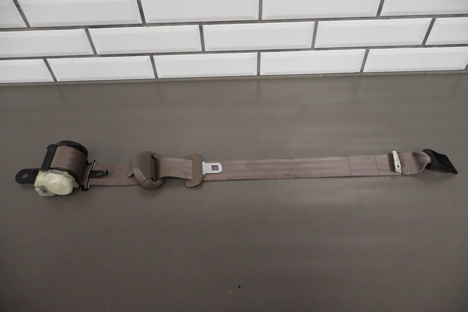 1997 Lexus LX450 Rear Seat Belt OEM