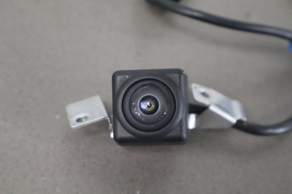 2016 Tesla Model S- Rear Camera