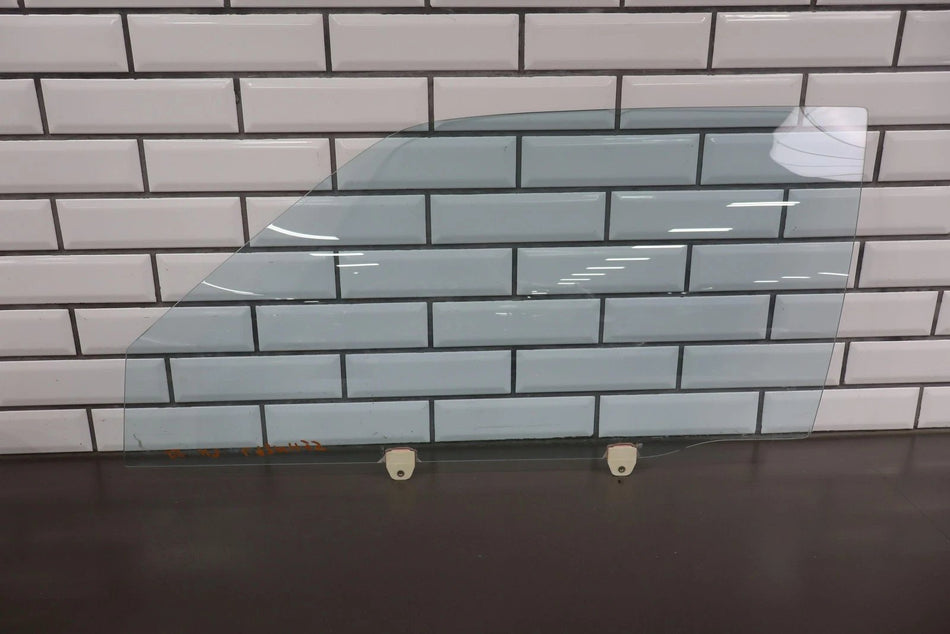 1985 Honda Prelude- FRONT DOOR GLASS/WINDOW