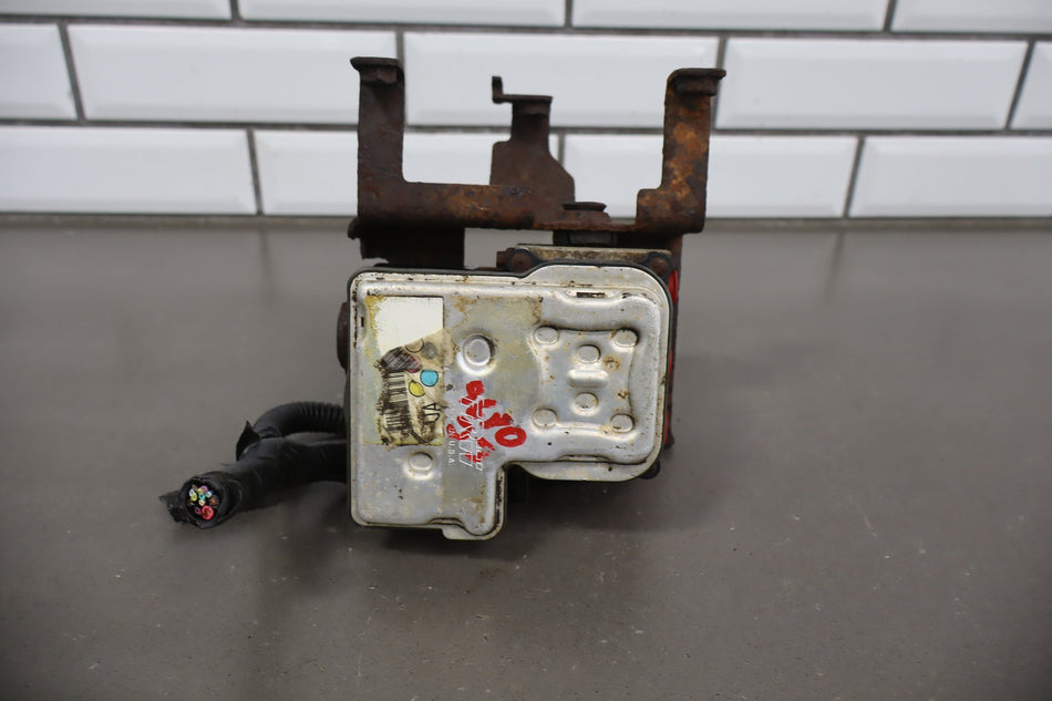 2003-2005 Chevrolet Silverado 2500HD ABS Brake Unit 15212923 OEM