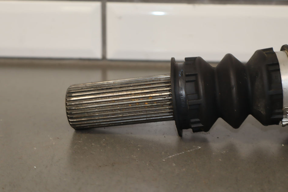 2001 GMC Sierra 3500- Front Drive Shaft