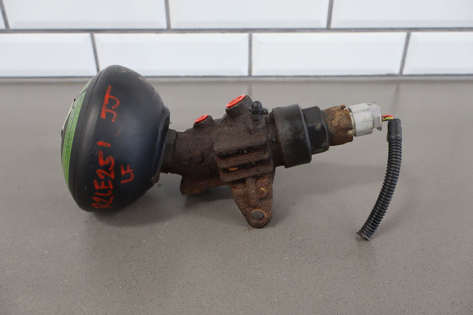2002 Lexus LX470- Misc Suspension Parts