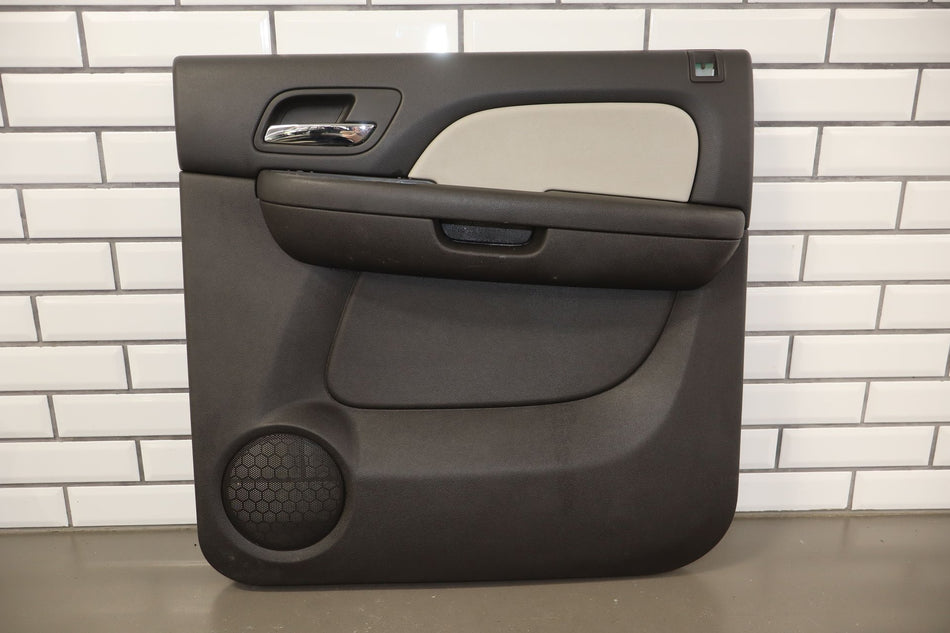 Rear Door Trim, 2008, Chevrolet, Suburban 1500